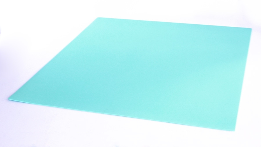 Rubber foam, size 55 * 55 cm Thickness 3 mm Suitable for flexible crafts, decorative boards and greeting cards. Can be used for a variety of purposes